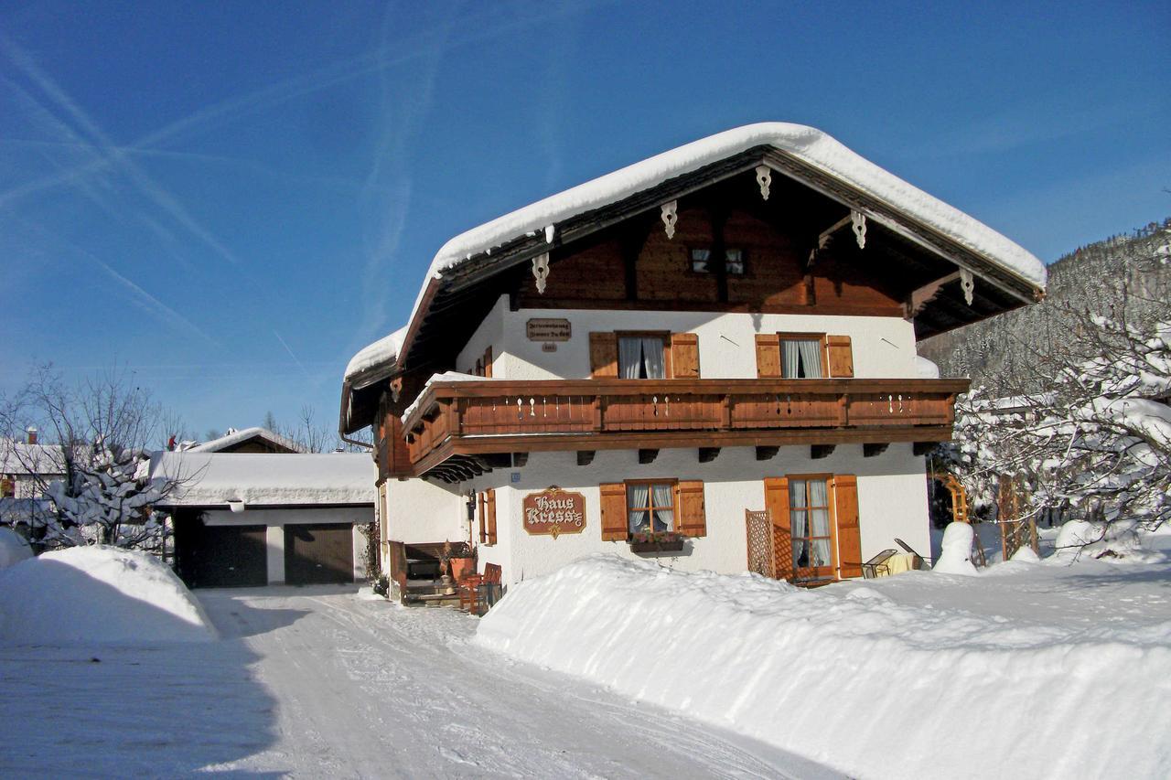 Mit Bergblick Homestay *